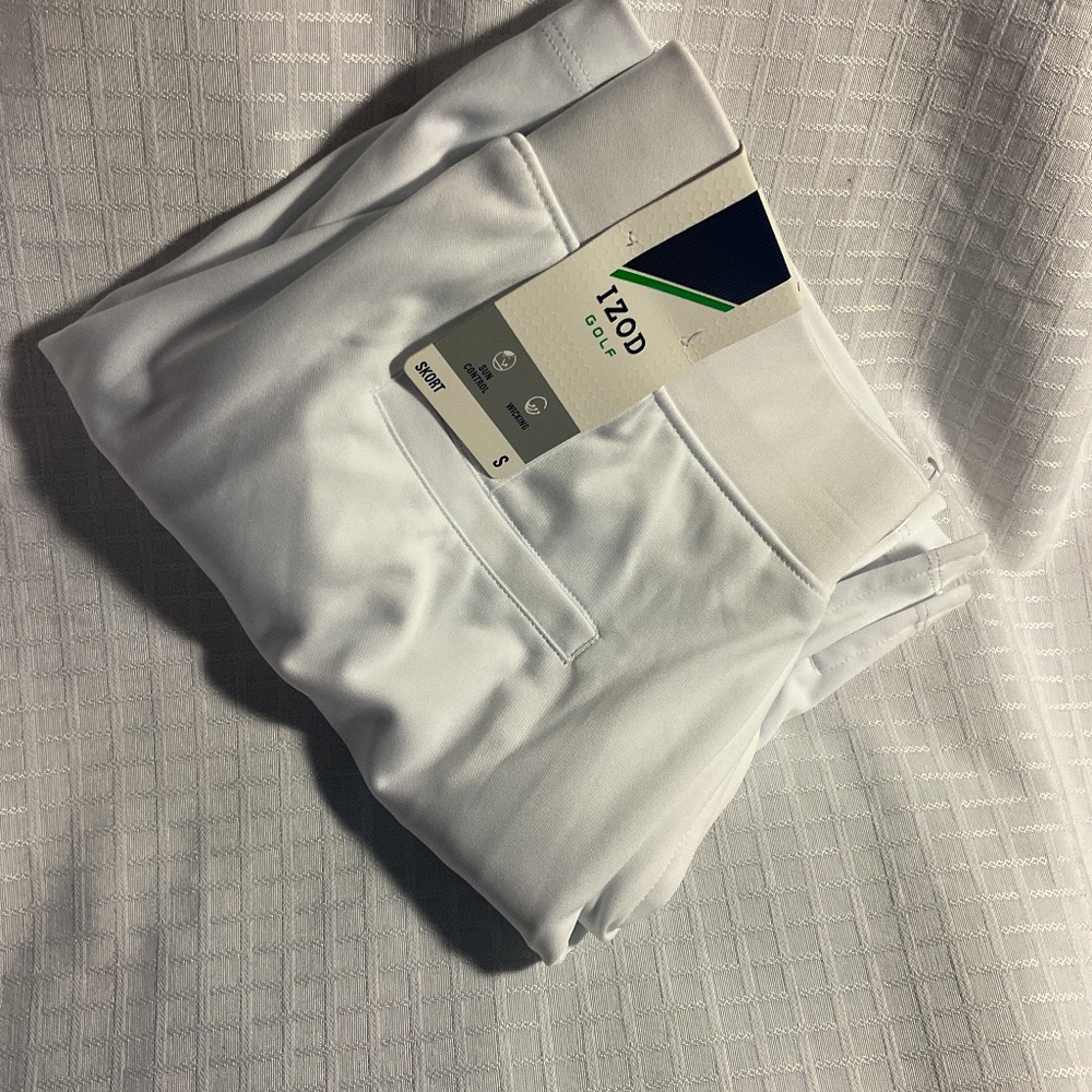 Izod golf skort